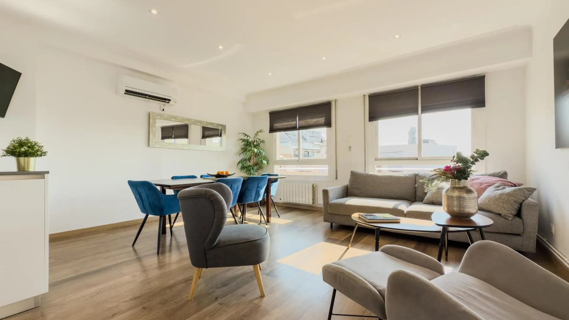 Penthouse City Center With 2 Terraces And Views Barcelona 0*,  Spanien